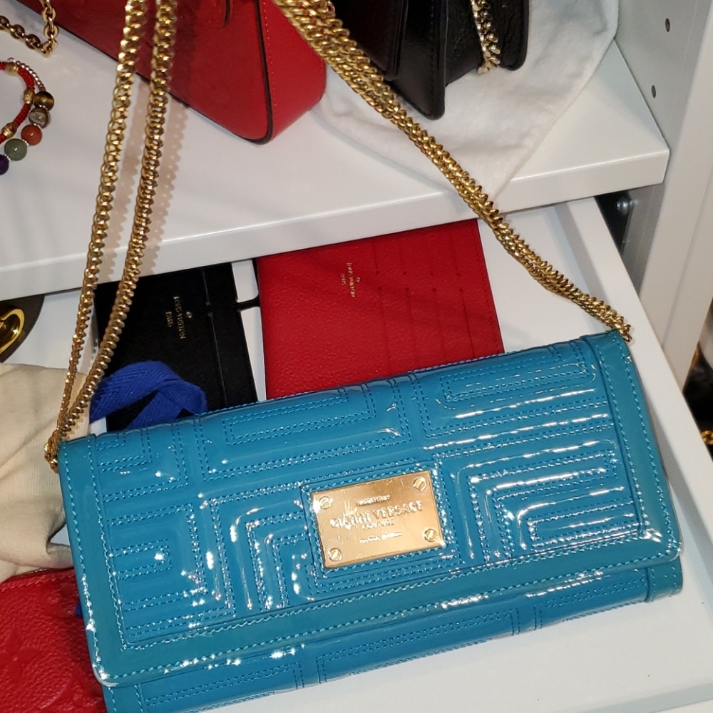 Versace wallet chain